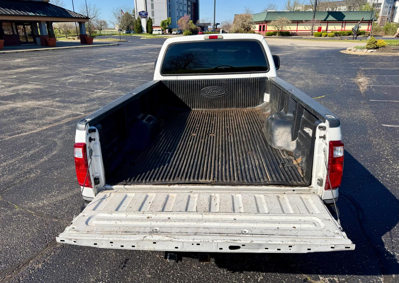 Ford Super Duty F-350 SRW Supercab 142" Lariat 4WD 2002