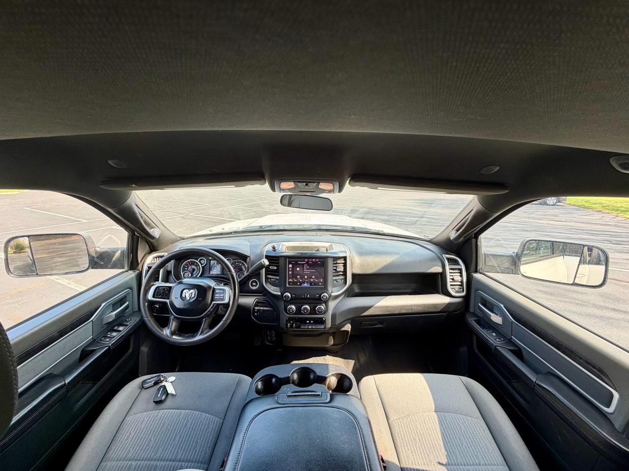 RAM 3500 Big Horn 4x4 Crew Cab 8' Box 2022