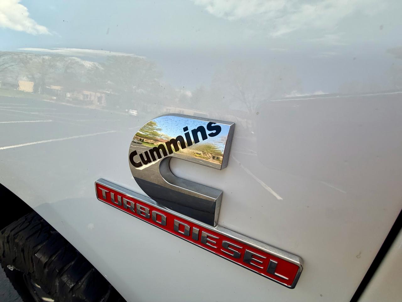 RAM 3500 Big Horn 4x4 Crew Cab 8' Box 2022