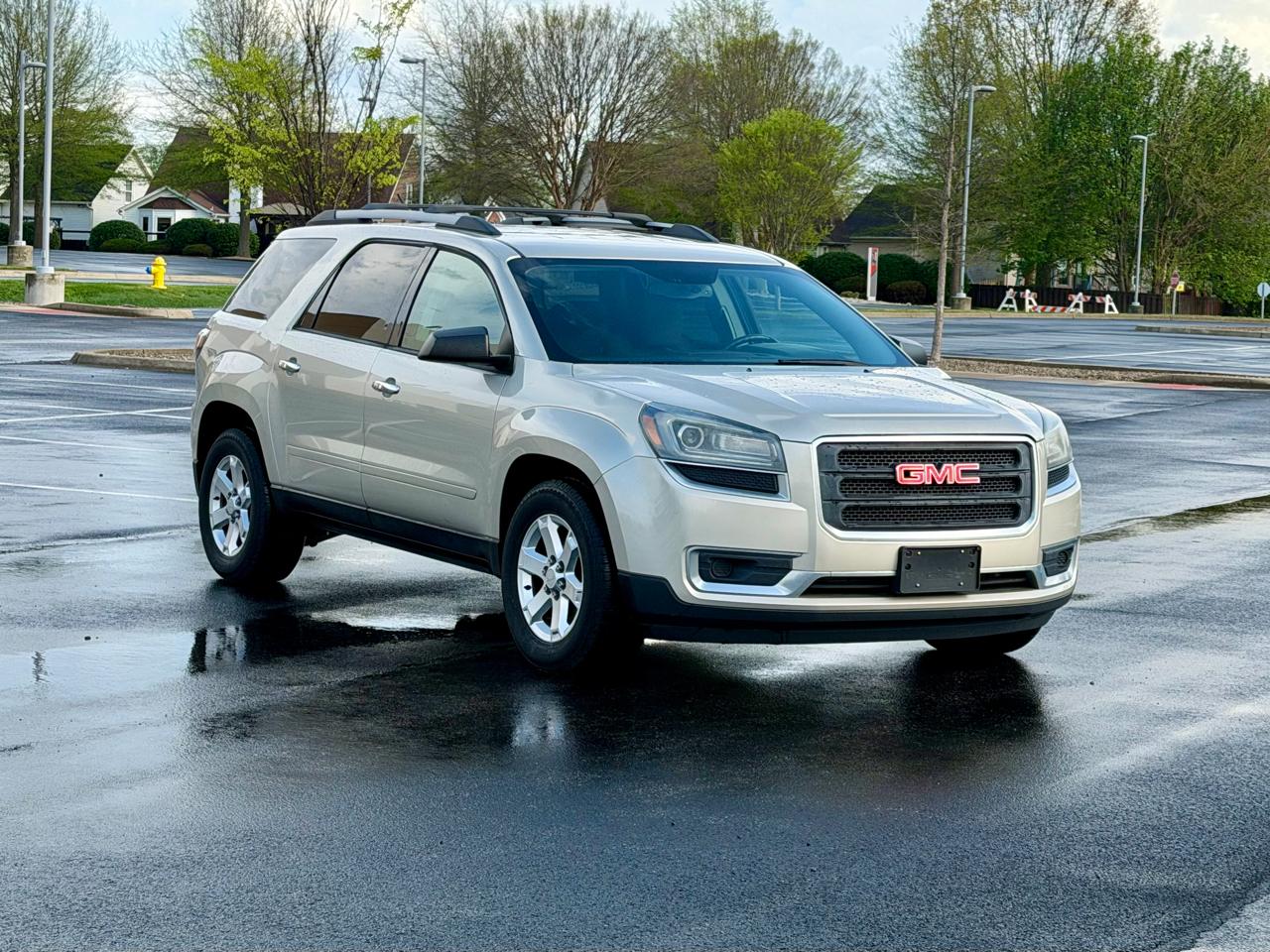 GMC Acadia FWD 4dr SLE w/SLE-2 2016