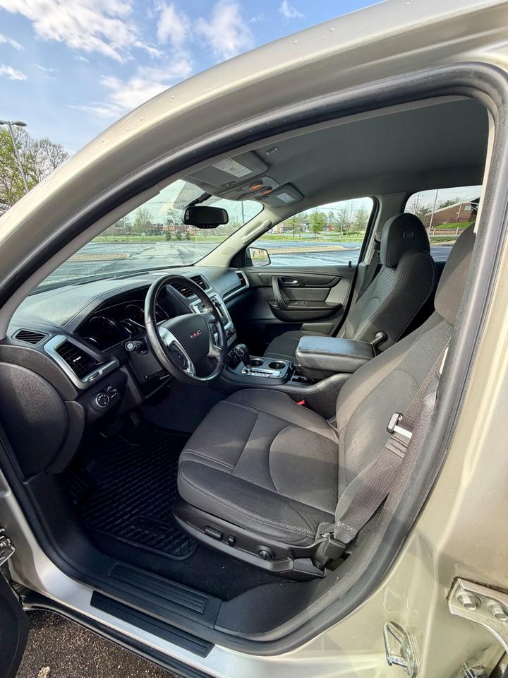 GMC Acadia FWD 4dr SLE w/SLE-2 2016