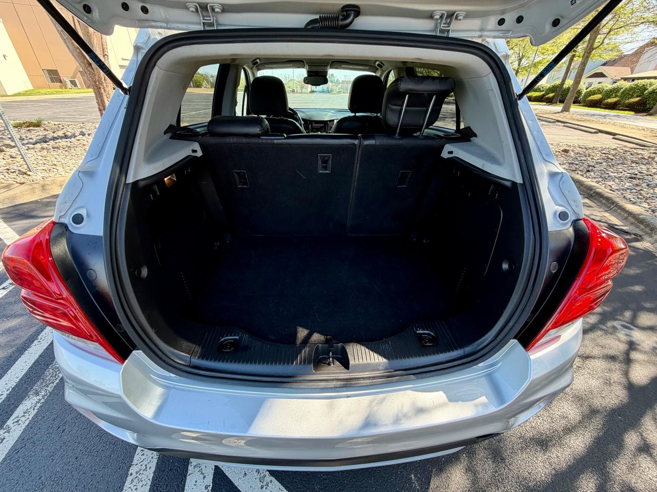 Chevrolet Trax FWD 4dr LT 2020