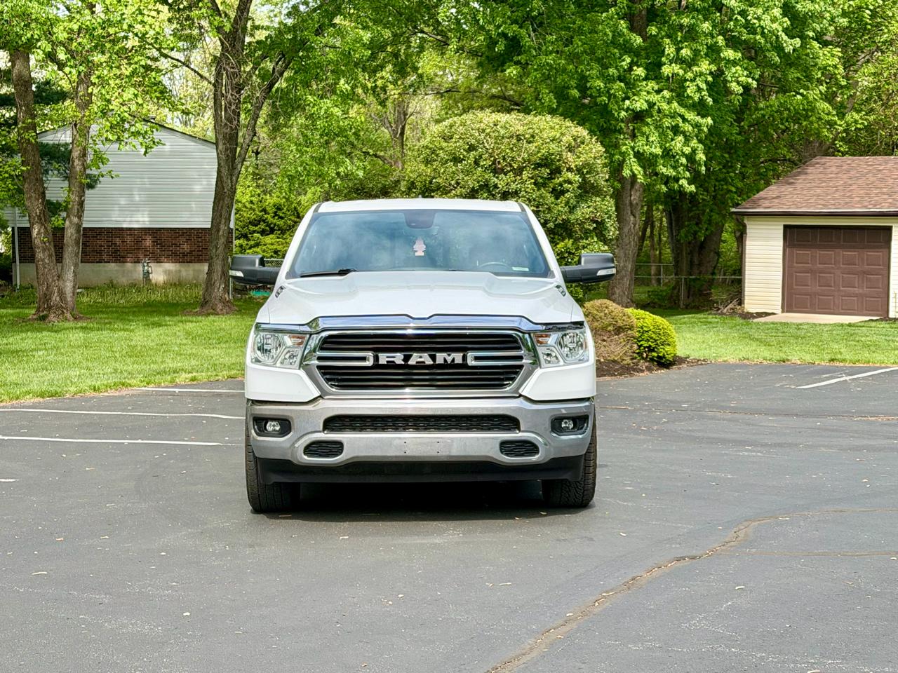 RAM 1500 Big Horn 4x4 Crew Cab 5'7" Box 2021