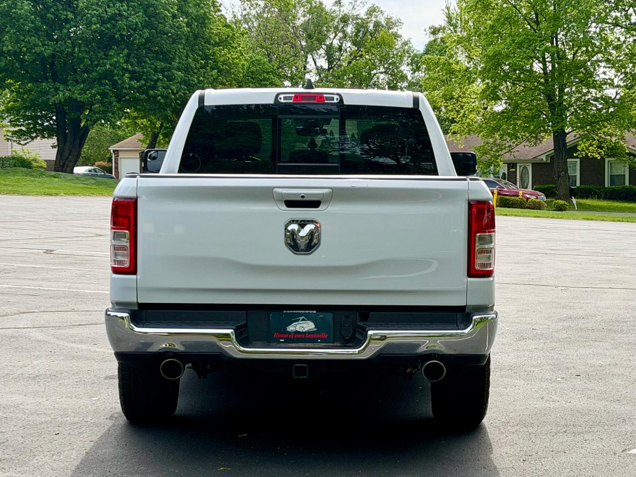 RAM 1500 Big Horn 4x4 Crew Cab 5'7" Box 2021