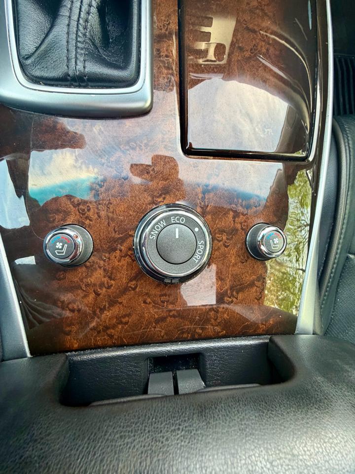 Infiniti JX35 AWD 4dr 2013