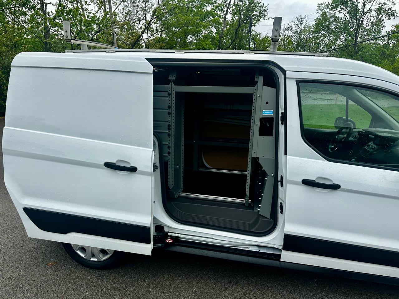 Ford Transit Connect Van XL LWB w/Rear Symmetrical Doors 2022