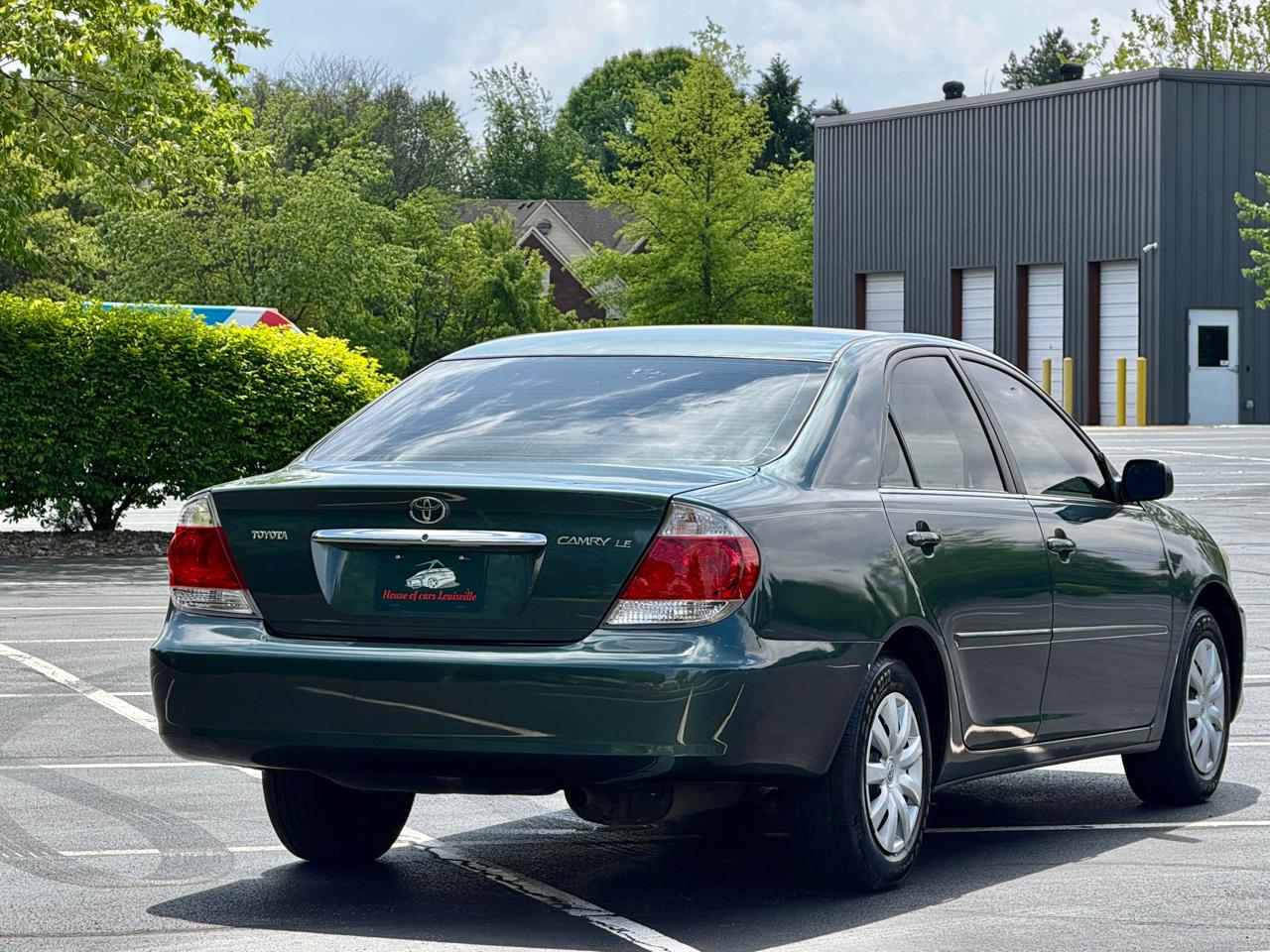Toyota Camry 4dr Sedan LE 2006