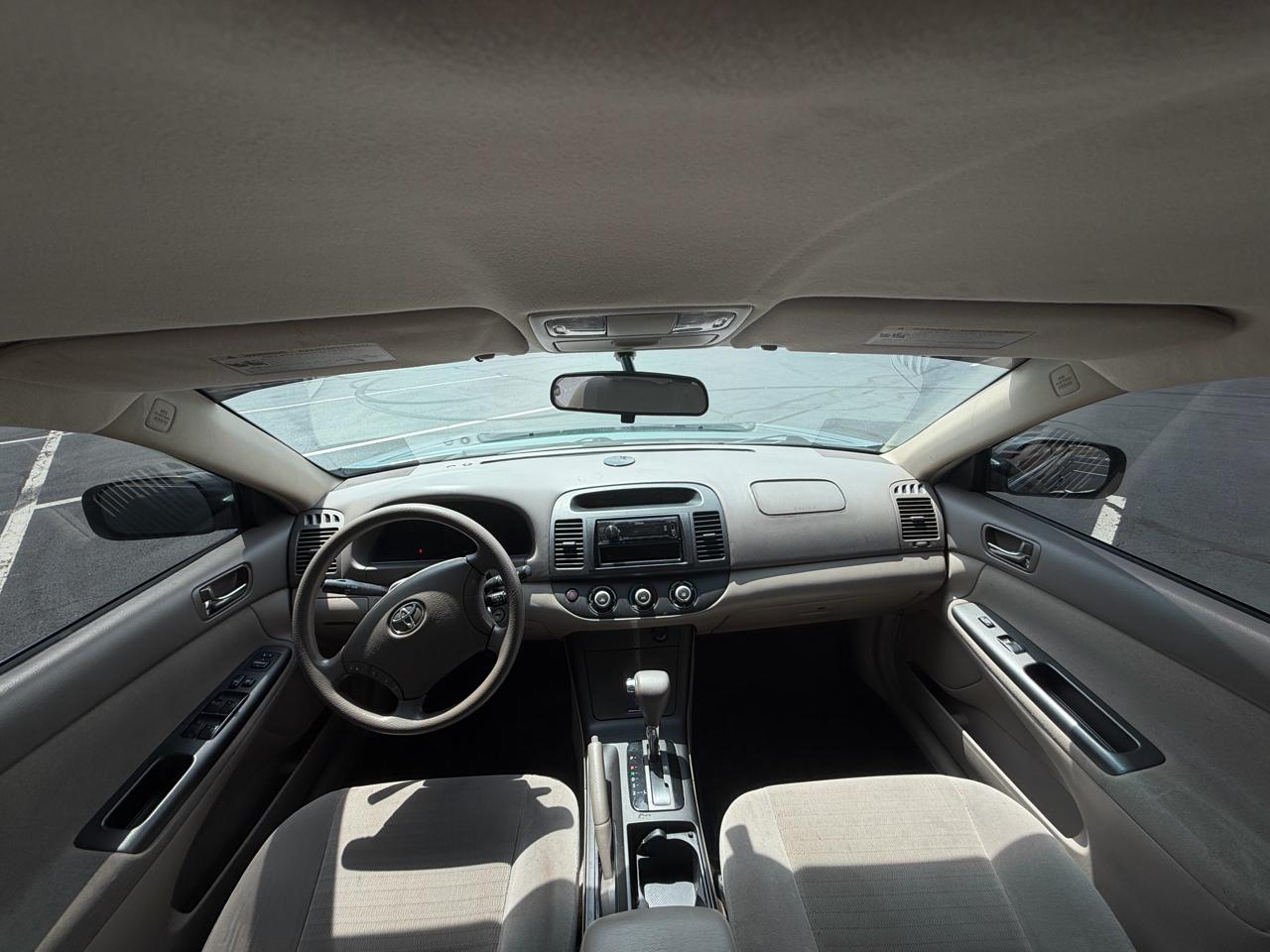 Toyota Camry 4dr Sedan LE 2006