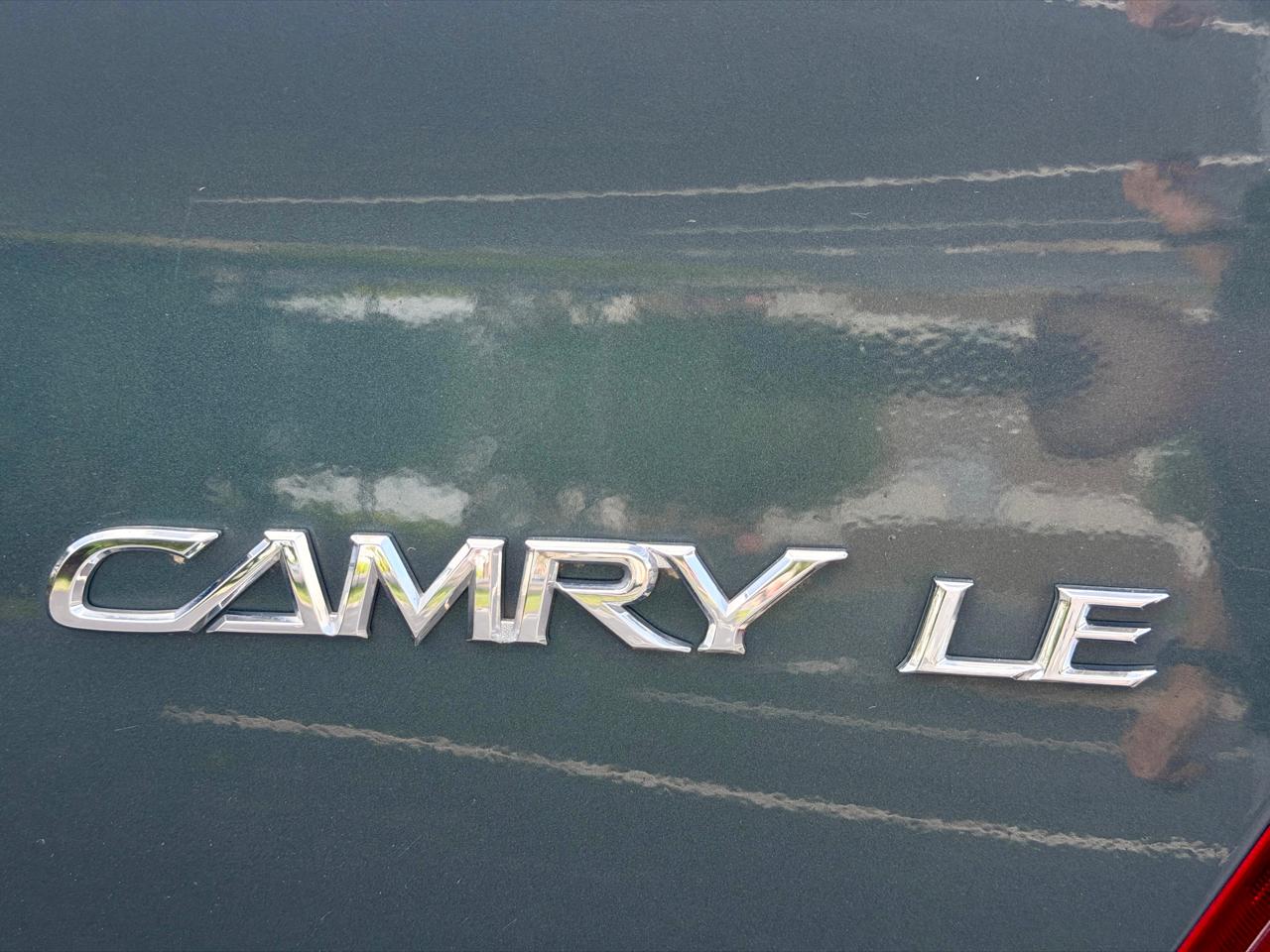 Toyota Camry 4dr Sedan LE 2006