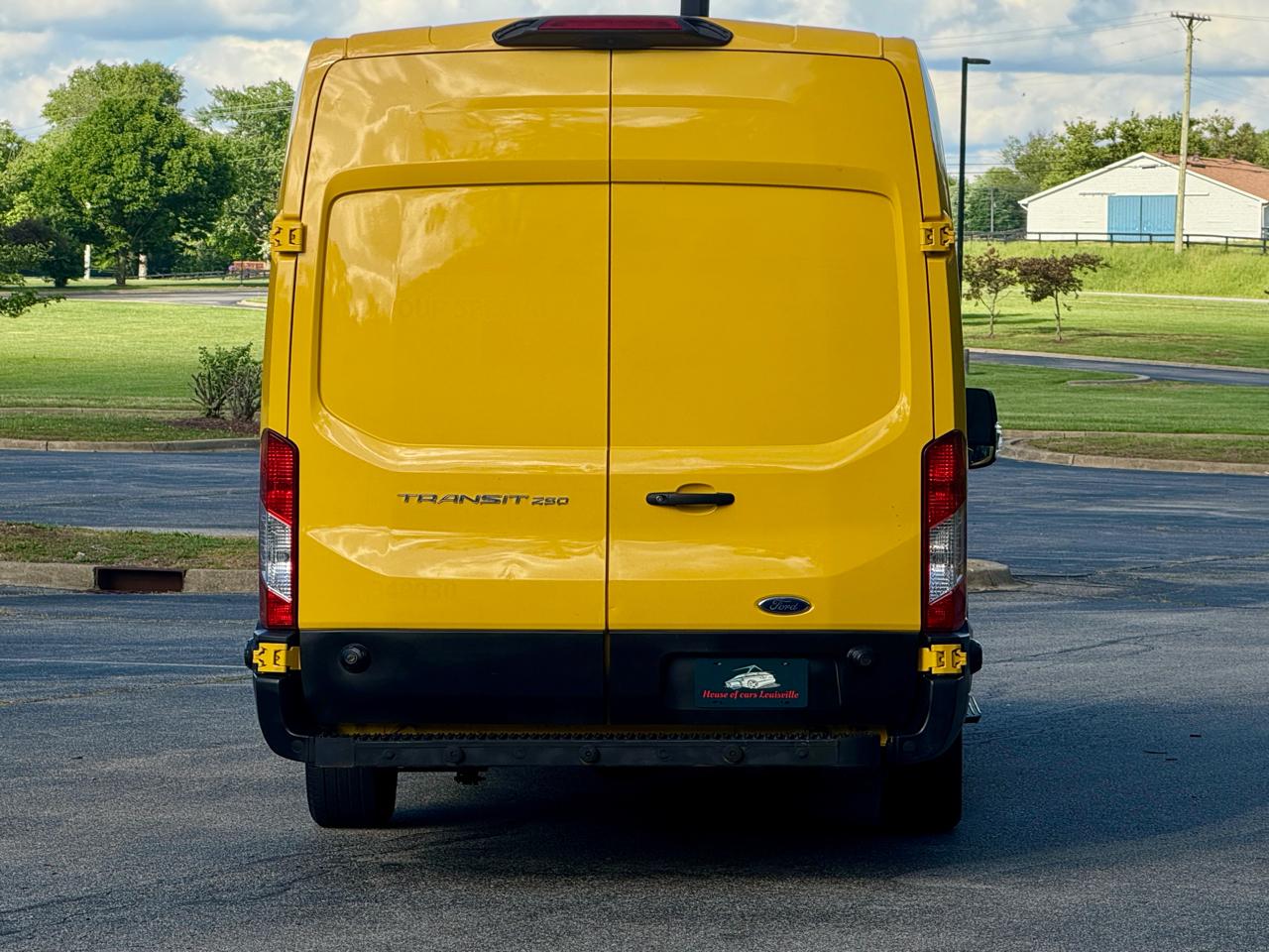 Ford Transit Van T-250 148" EL Hi Rf 9000 GVWR Sliding RH Dr 2019