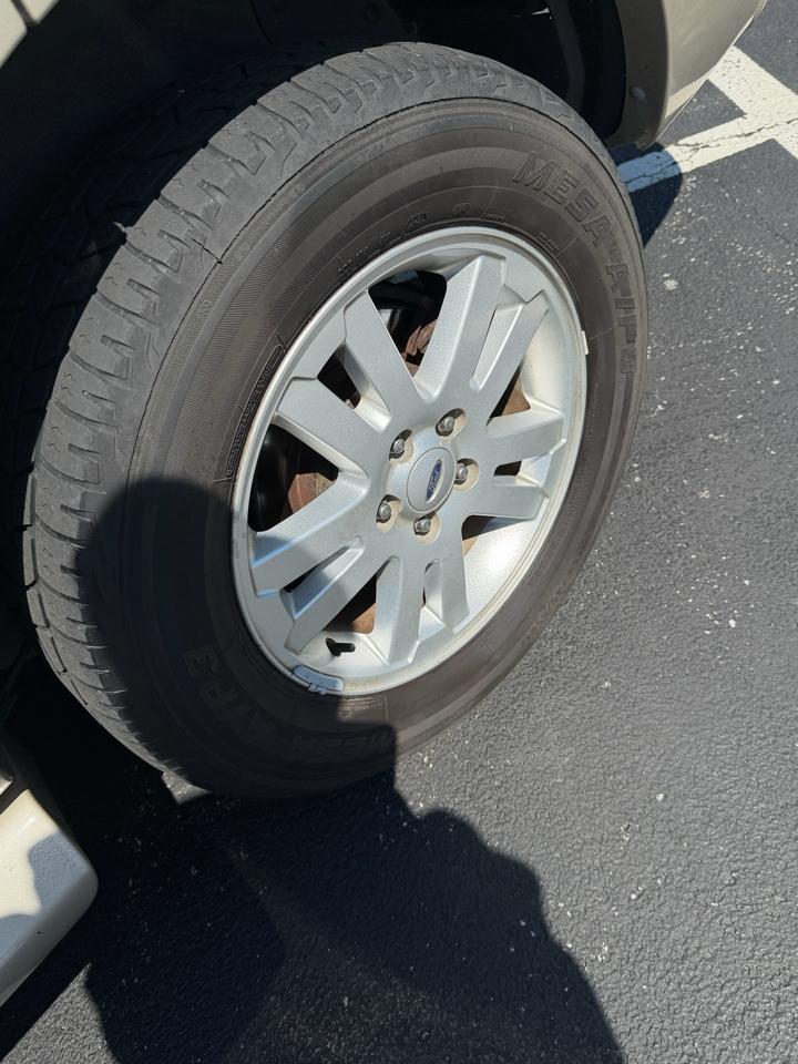 Ford Explorer 4dr 114" WB 4.0L Eddie Bauer 4WD 2006