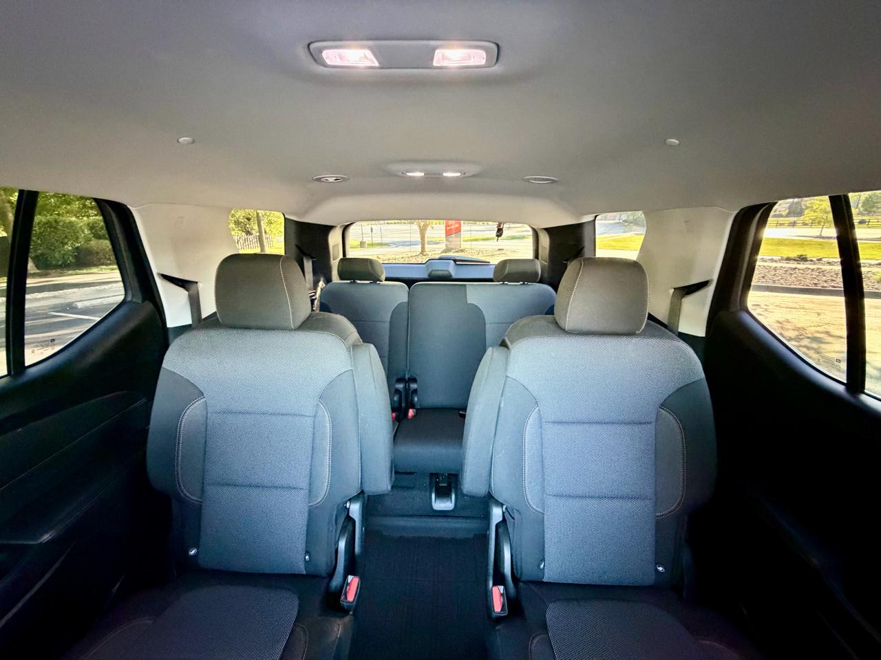 Chevrolet Traverse FWD 4dr LT Cloth w/1LT 2021