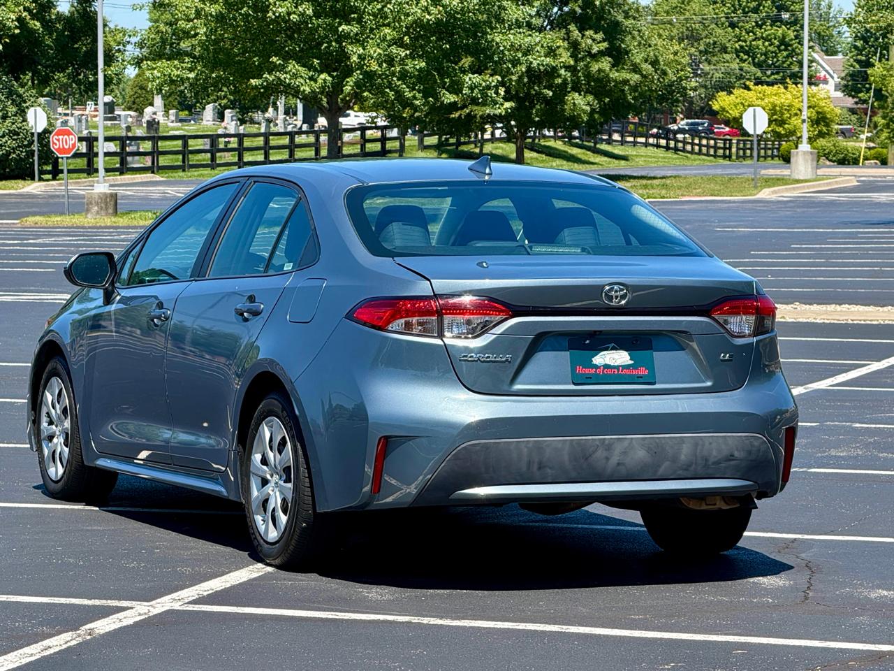 Toyota Corolla 4dr Sdn LE Auto 2021