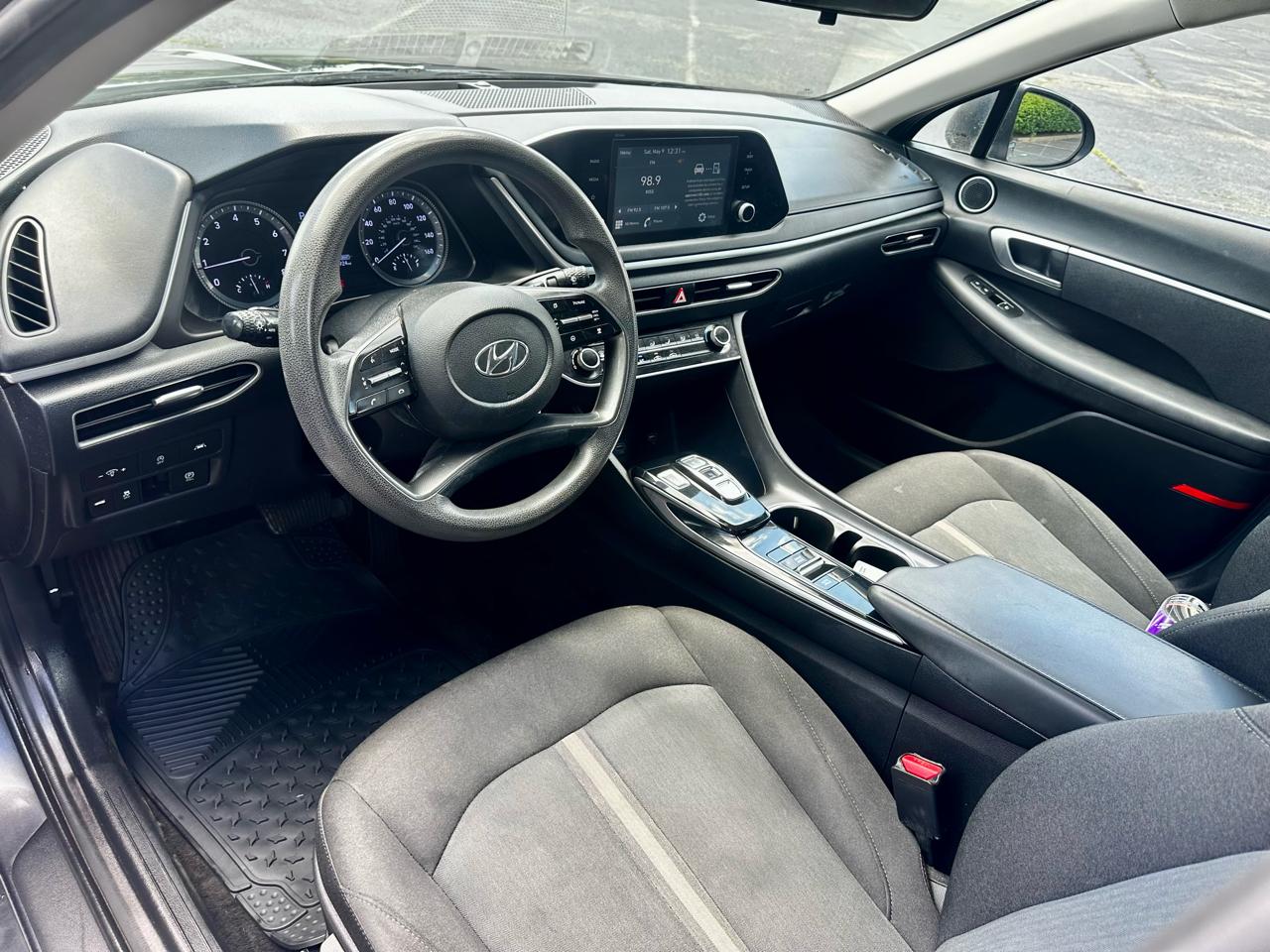 Hyundai Sonata SE 2.5L 2021