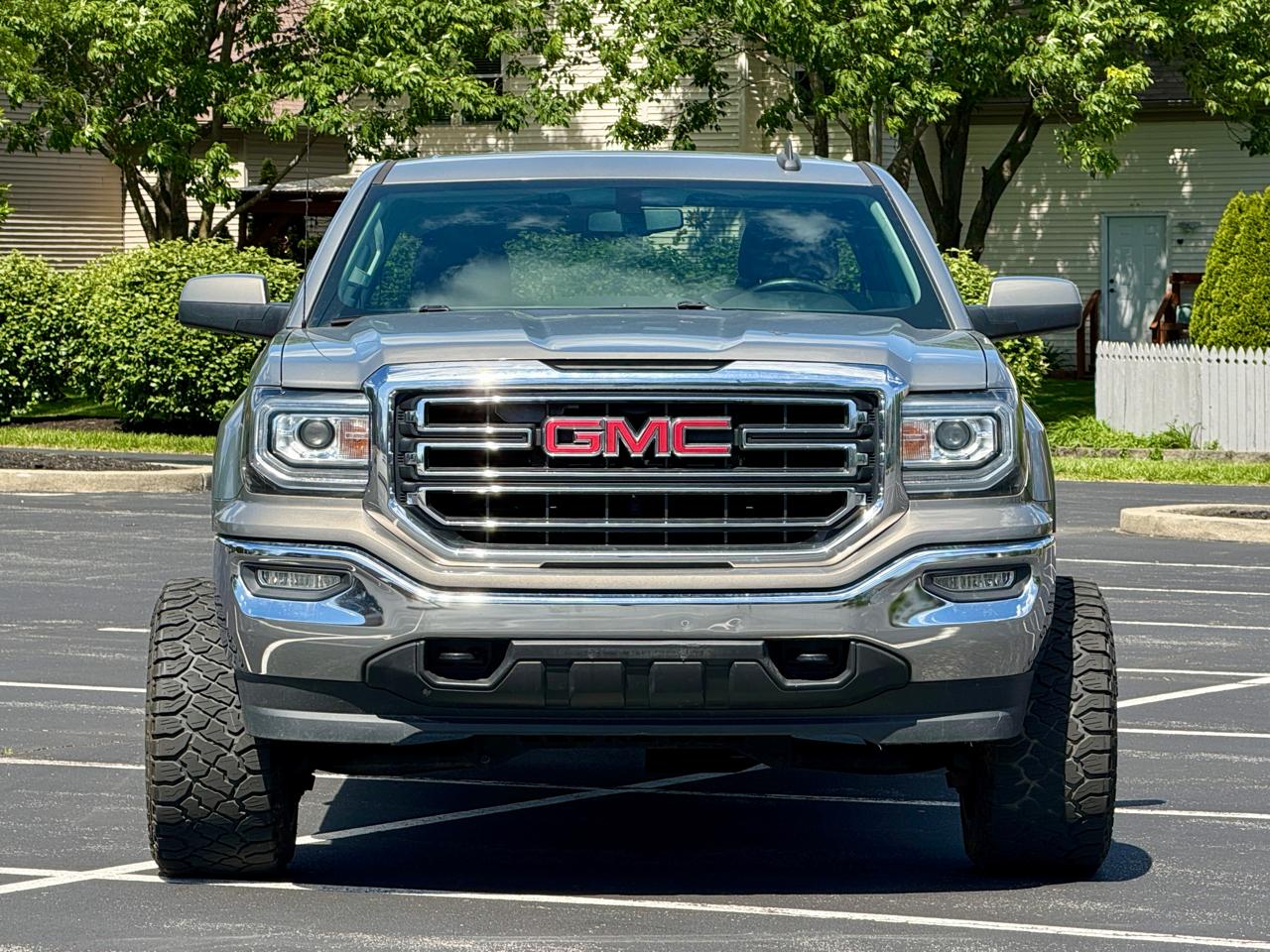 GMC Sierra 1500 4WD Double Cab 143.5" SLE 2017