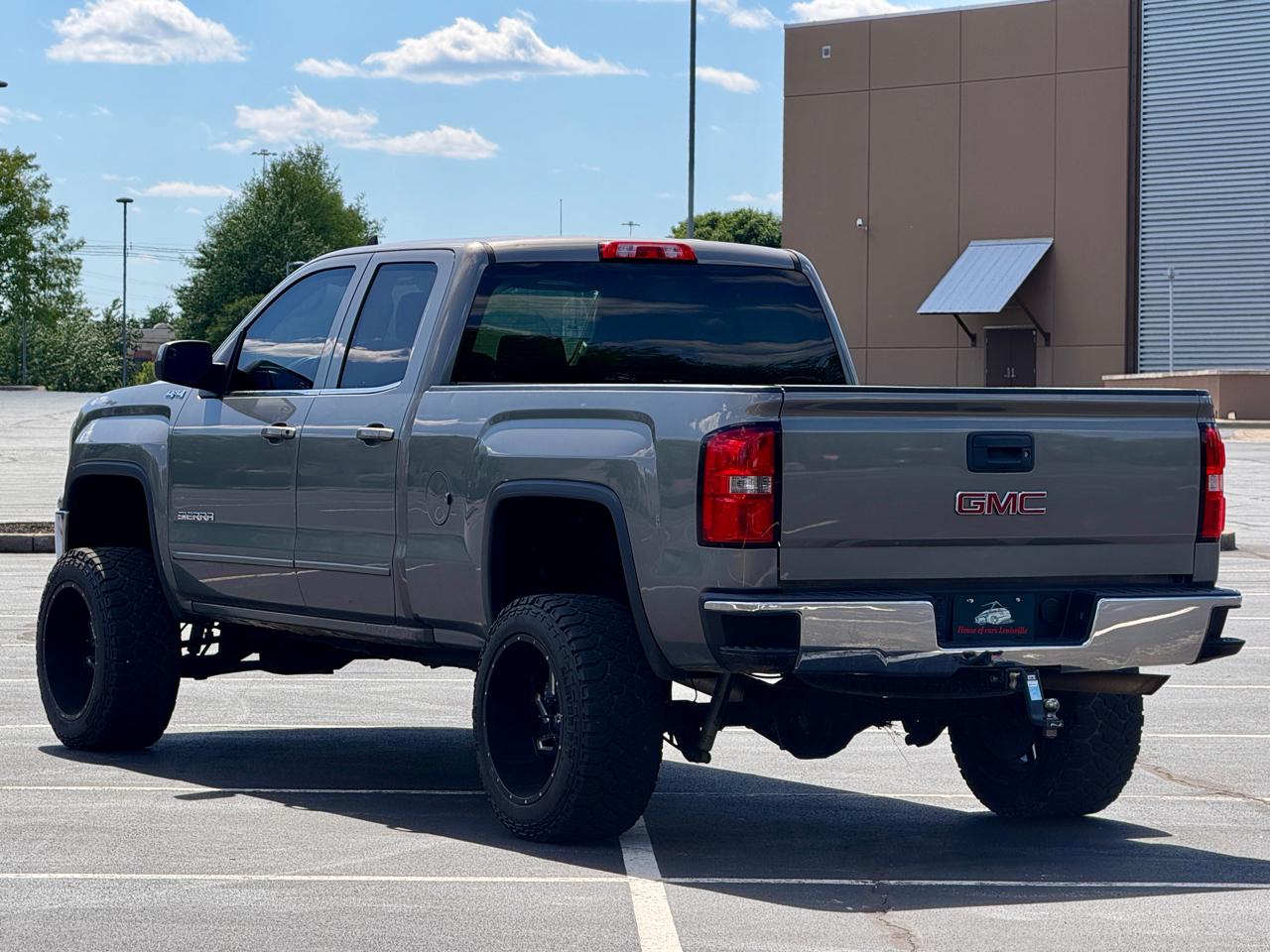 GMC Sierra 1500 4WD Double Cab 143.5" SLE 2017