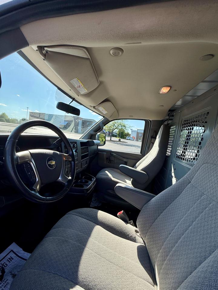 Chevrolet Express Cargo Van RWD 2500 155" 2018