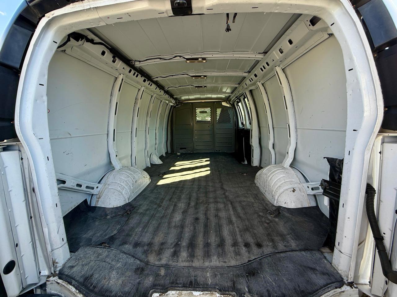 Chevrolet Express Cargo Van RWD 2500 155" 2018