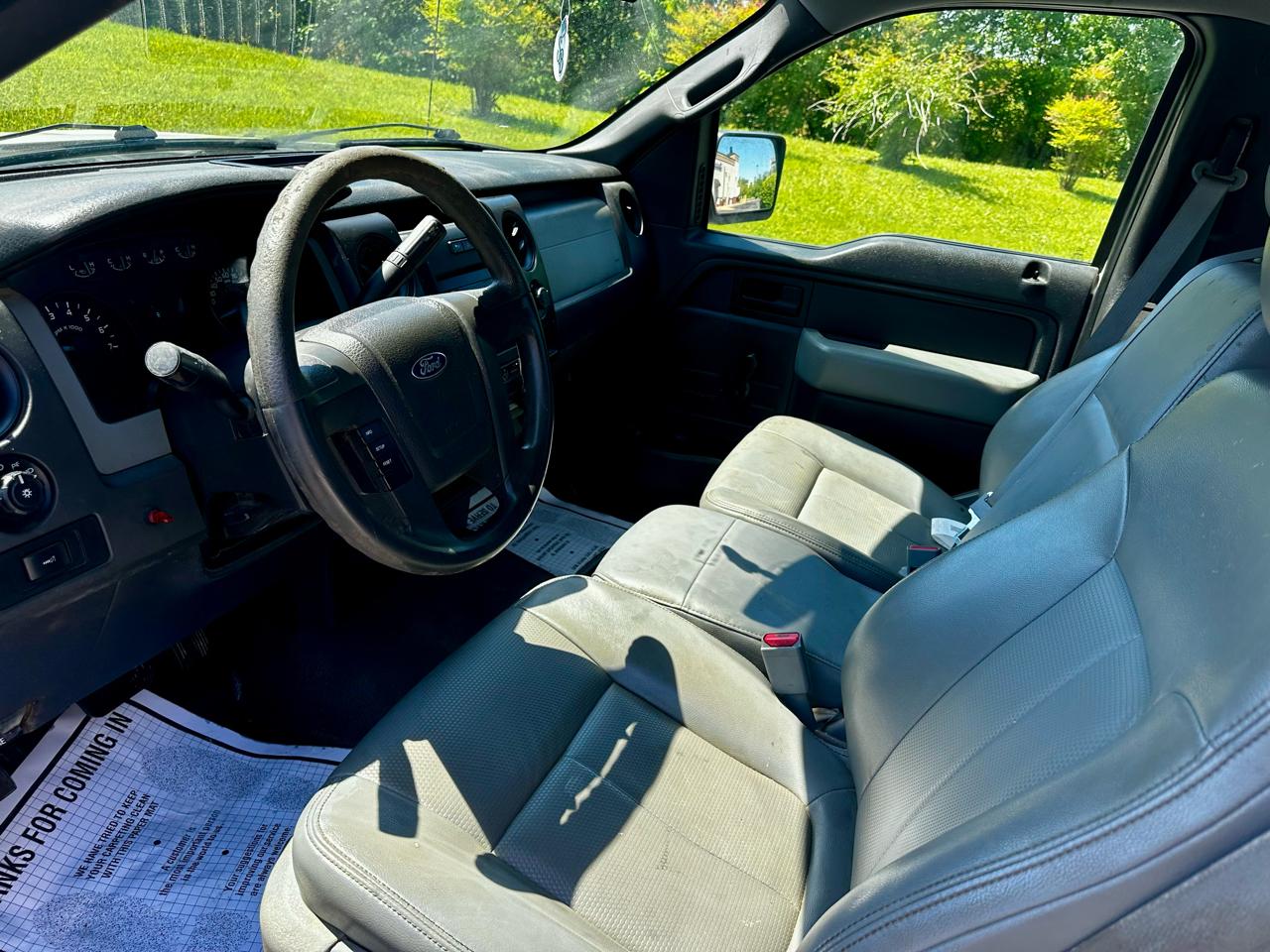 Ford F-150 2WD Reg Cab 126" XLT 2013