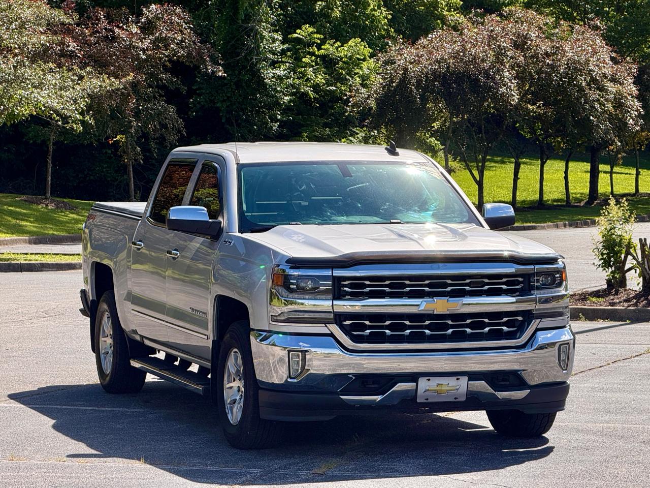 Chevrolet Silverado 1500 4WD Crew Cab 143.5" LTZ w/1LZ 2018