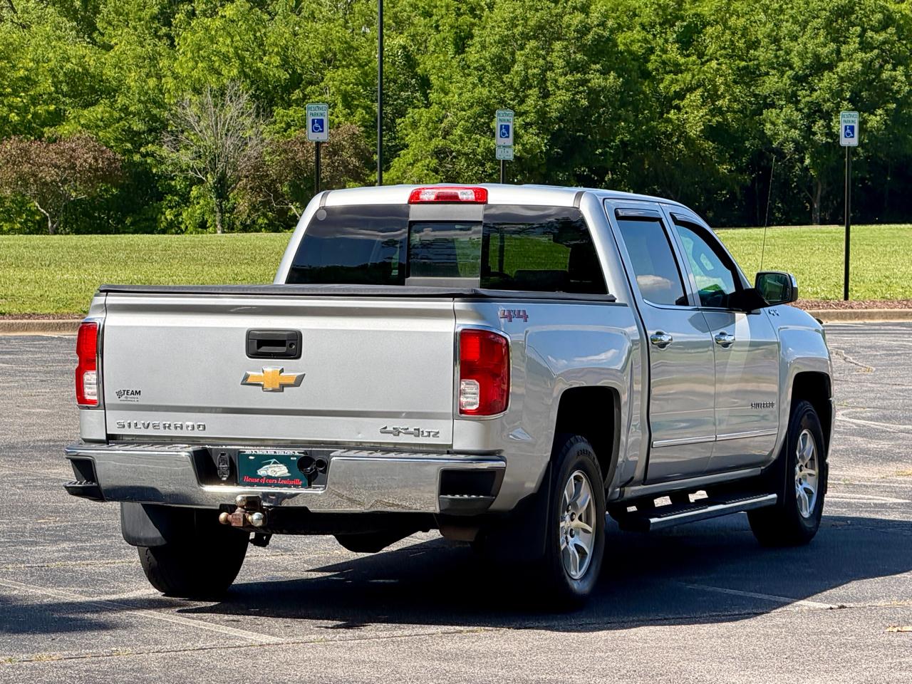 Chevrolet Silverado 1500 4WD Crew Cab 143.5" LTZ w/1LZ 2018