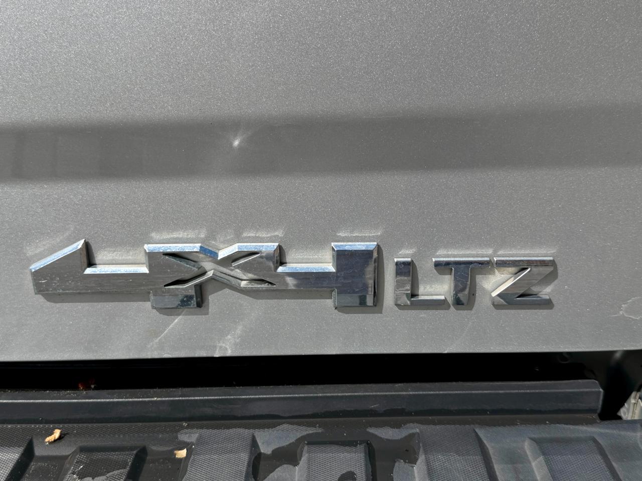 Chevrolet Silverado 1500 4WD Crew Cab 143.5" LTZ w/1LZ 2018