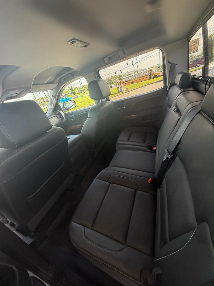 Chevrolet Silverado 1500 4WD Crew Cab 143.5" LTZ w/1LZ 2018