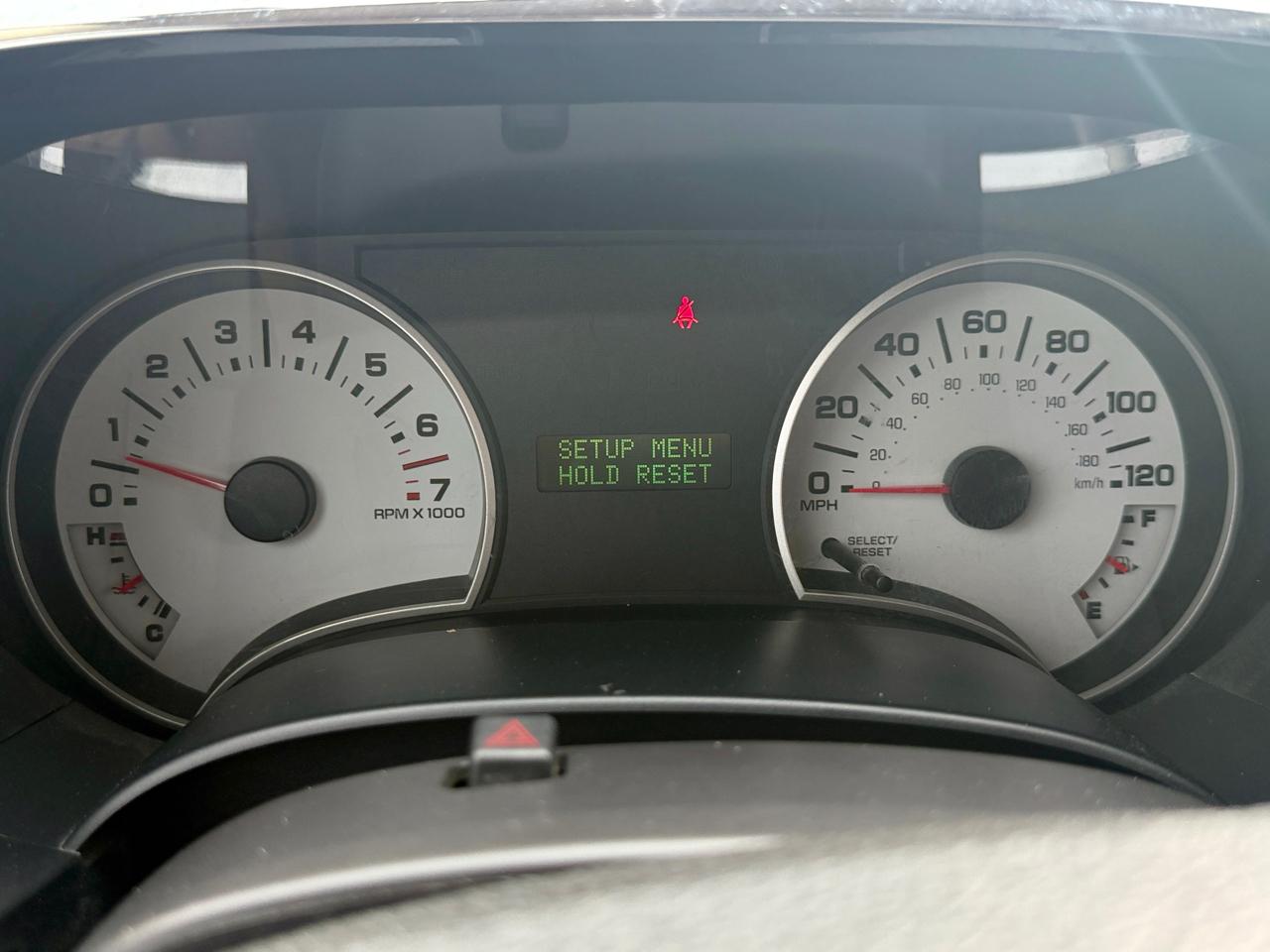 Ford Explorer Sport Trac RWD 4dr XLT 2010