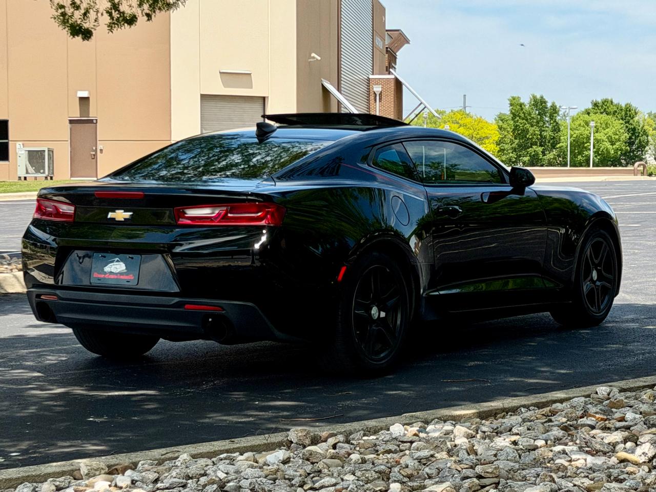 Chevrolet Camaro 2dr Cpe 1LT 2018