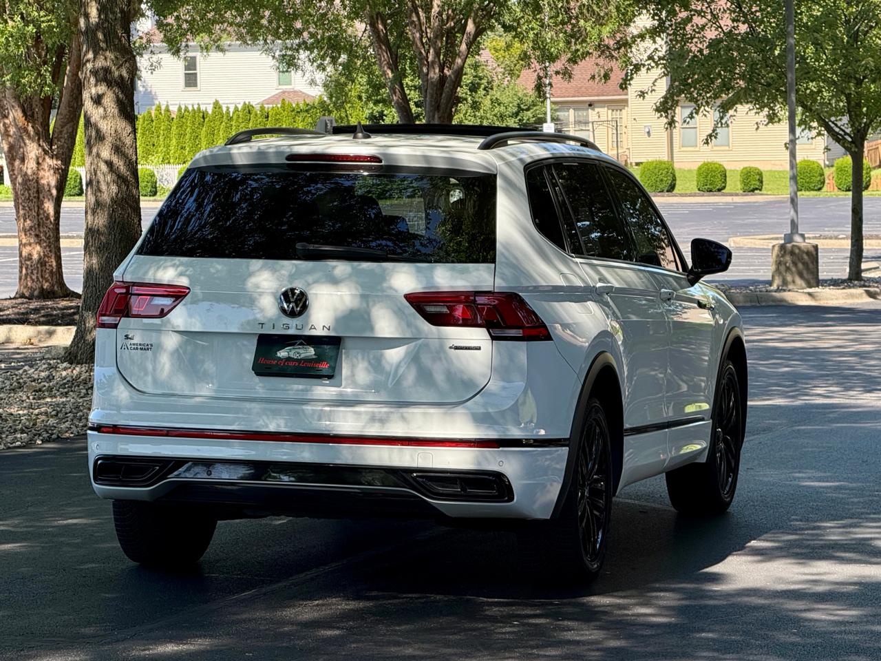 Volkswagen Tiguan 2.0T SE R-Line Black 4MOTION 2022