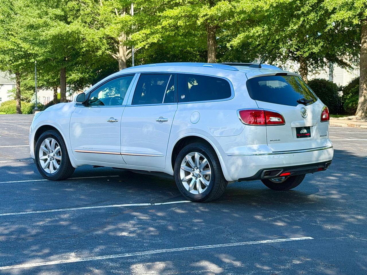 Buick Enclave FWD 4dr Premium 2016