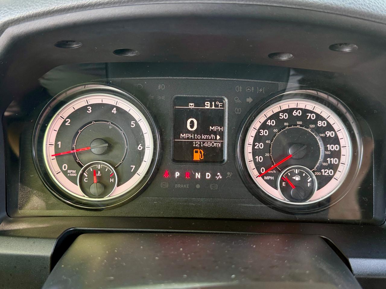 RAM 1500 Classic Tradesman 4x2 Reg Cab 8' Box 2019