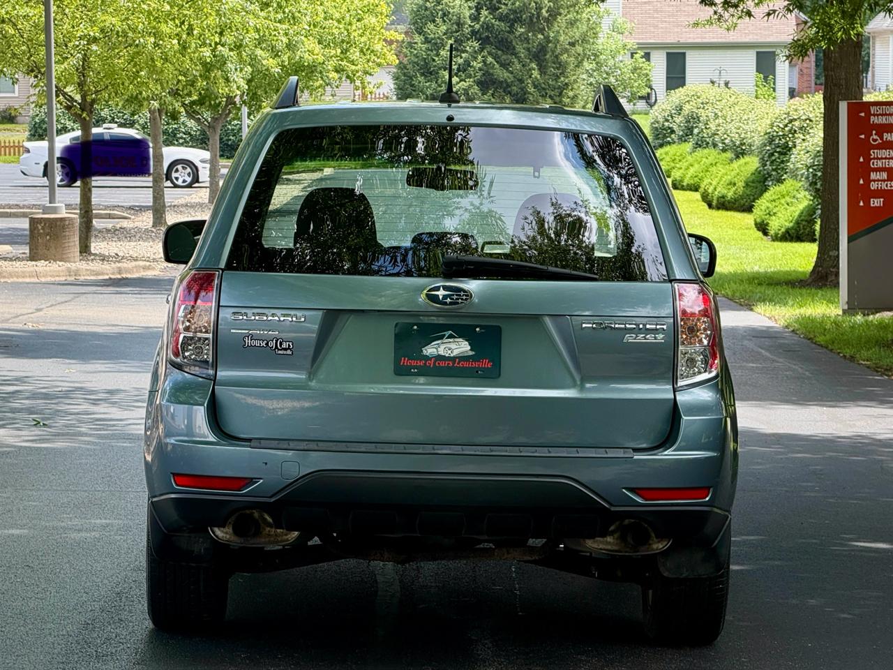 Subaru Forester 4dr Auto 2.5X Premium 2013
