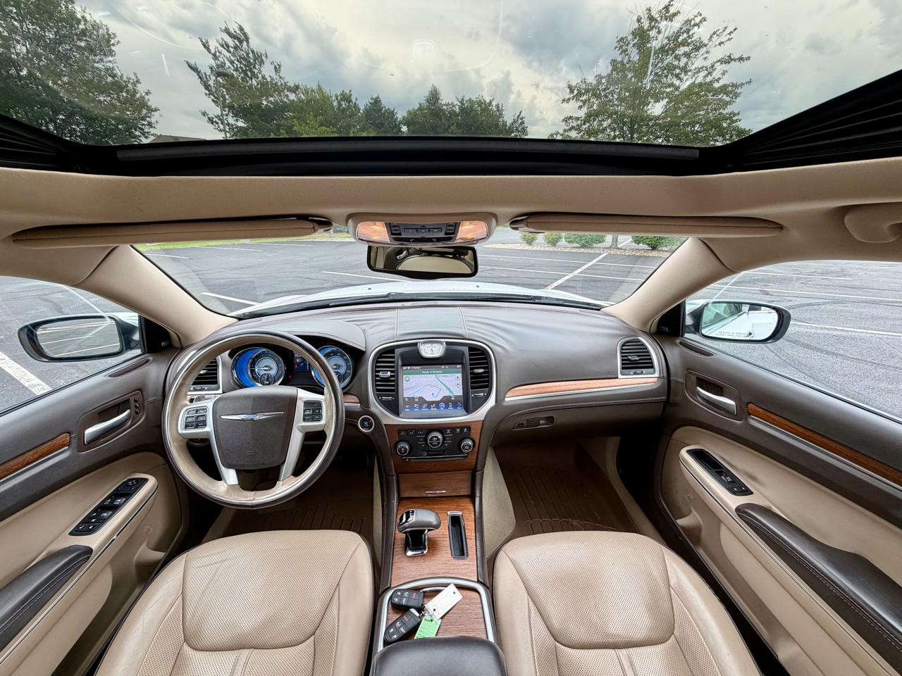 Chrysler 300 4dr Sdn Luxury Series AWD *Ltd Avail* 2013