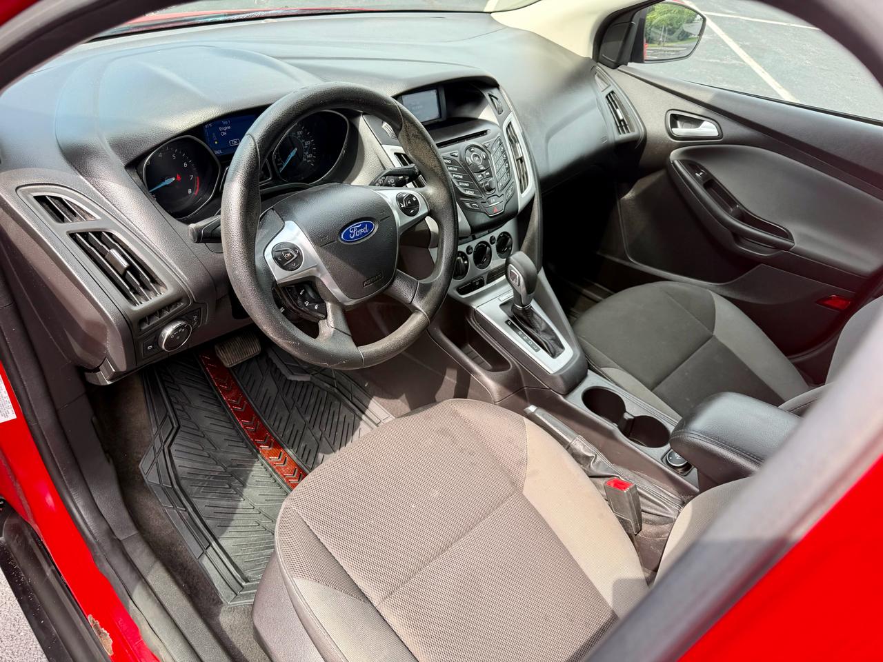 Ford Focus 5dr HB SE 2014