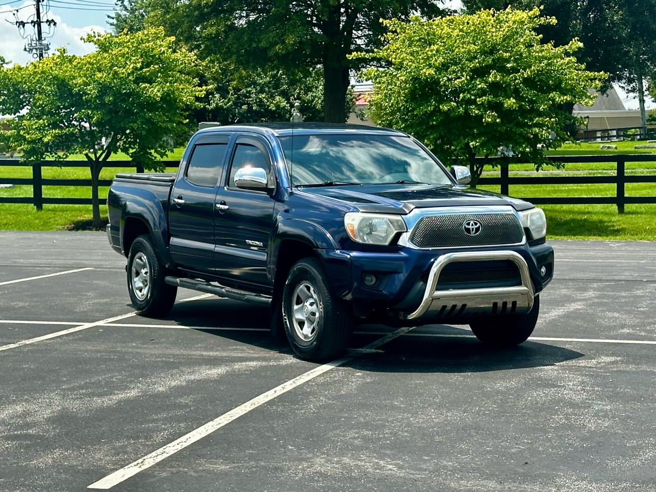 Toyota Tacoma 2WD Double Cab I4 AT PreRunner (Natl) 2013