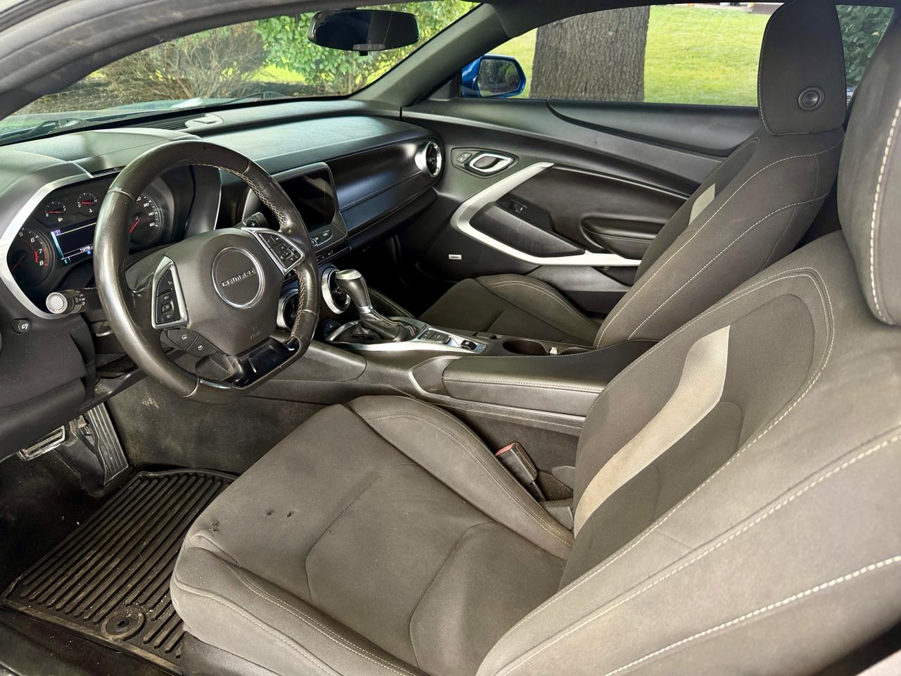 Chevrolet Camaro 2dr Cpe 1LT 2016
