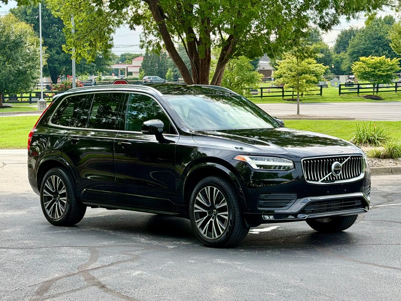 Volvo XC90 T5 AWD Momentum 7 Passenger 2020