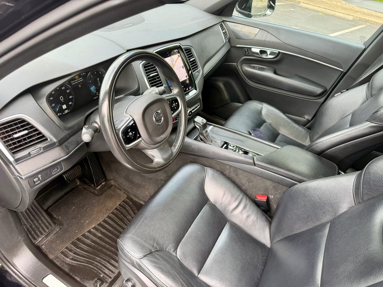 Volvo XC90 T5 AWD Momentum 7 Passenger 2020