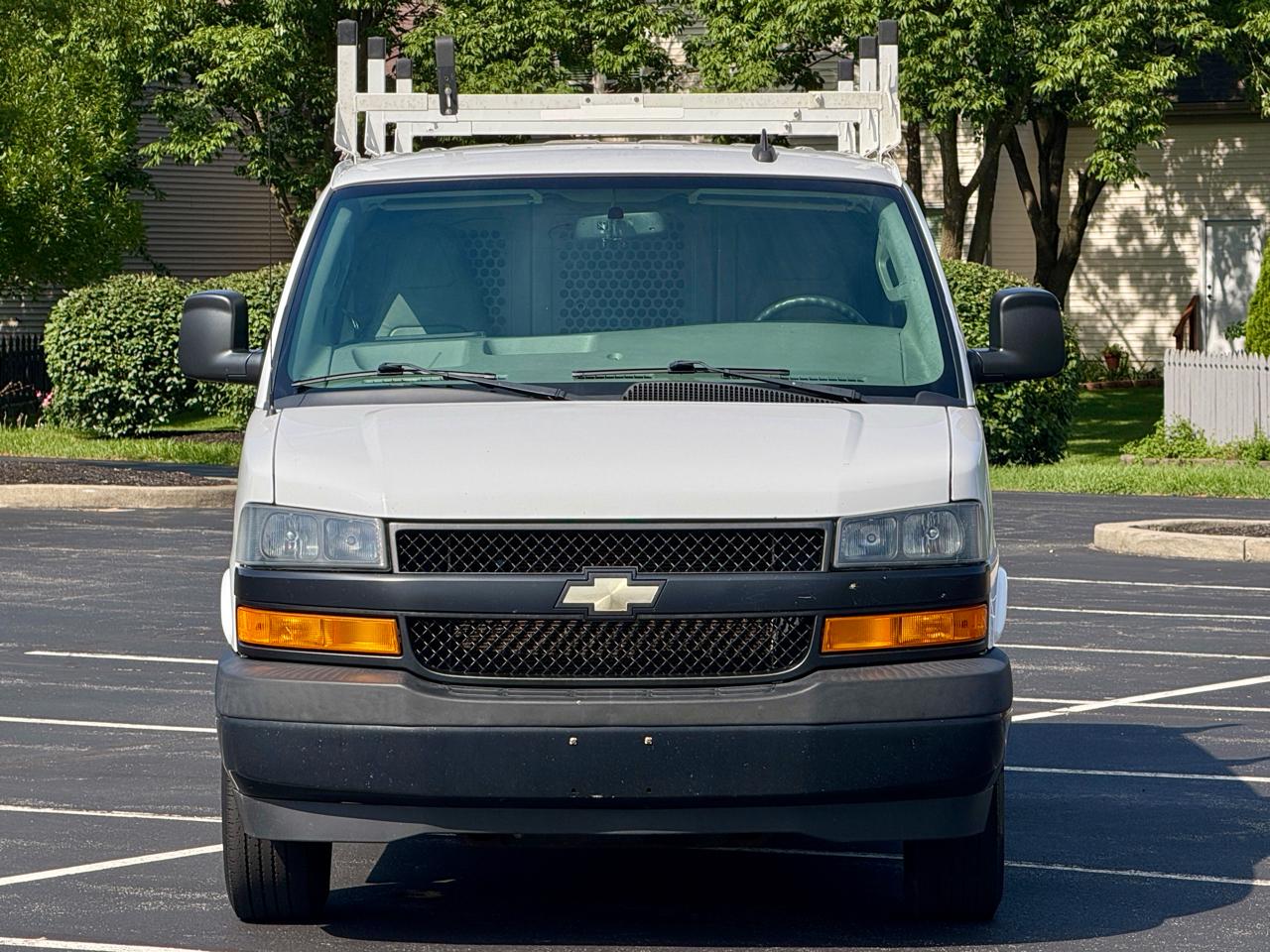 Chevrolet Express Cargo Van RWD 2500 135" 2019