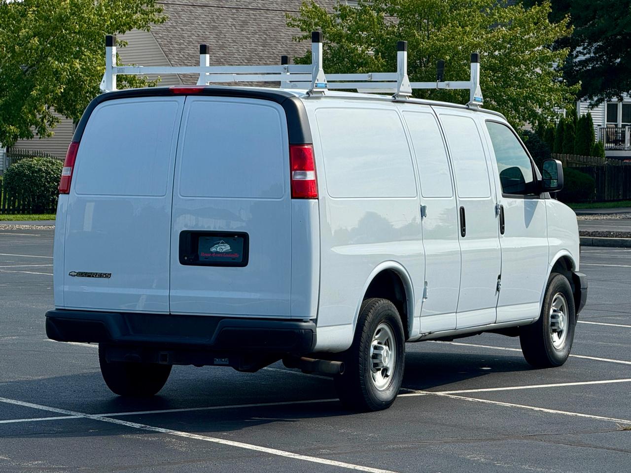 Chevrolet Express Cargo Van RWD 2500 135" 2019