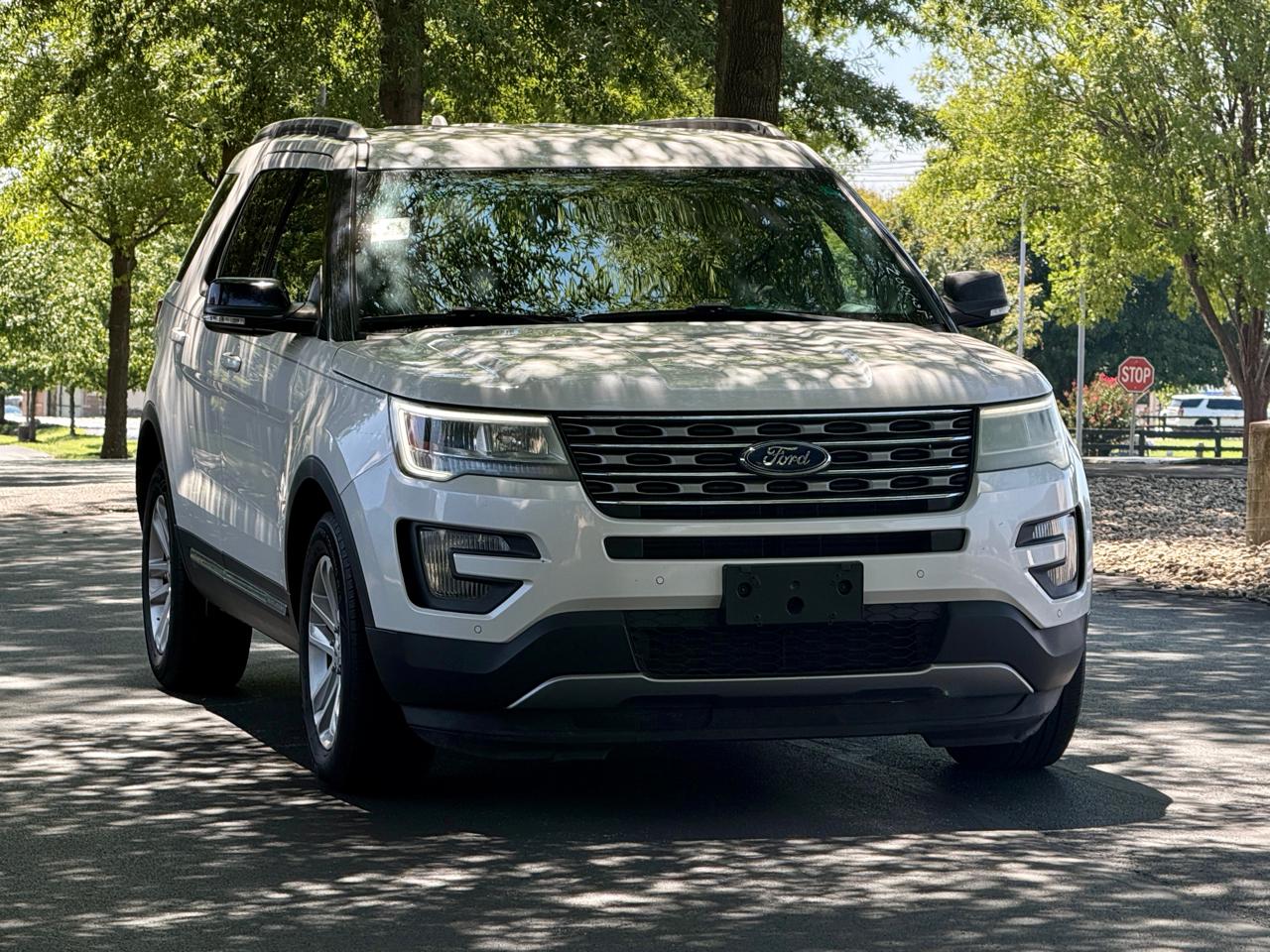 Ford Explorer FWD 4dr XLT 2016