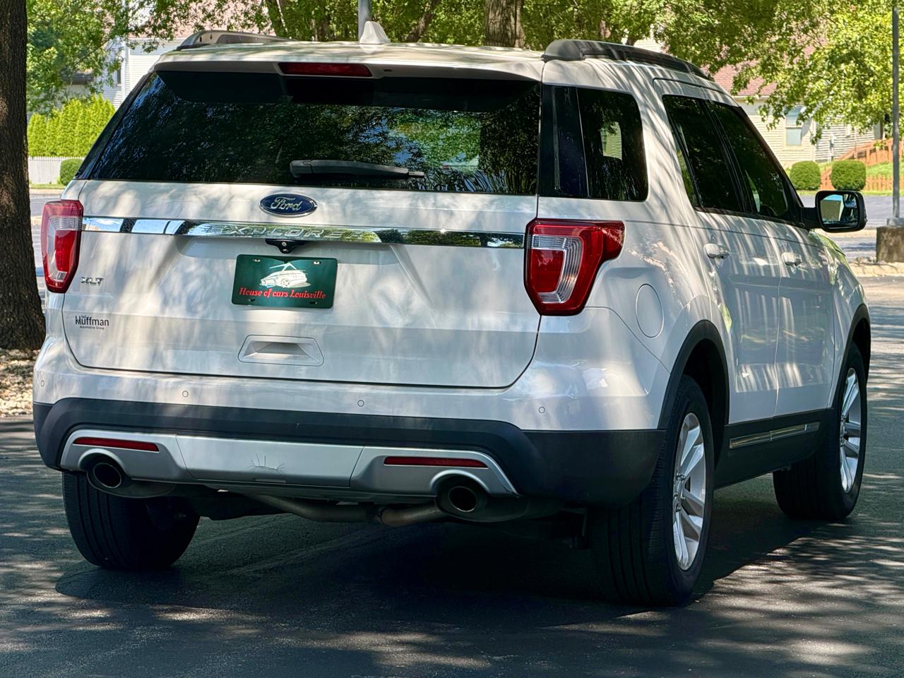 Ford Explorer FWD 4dr XLT 2016