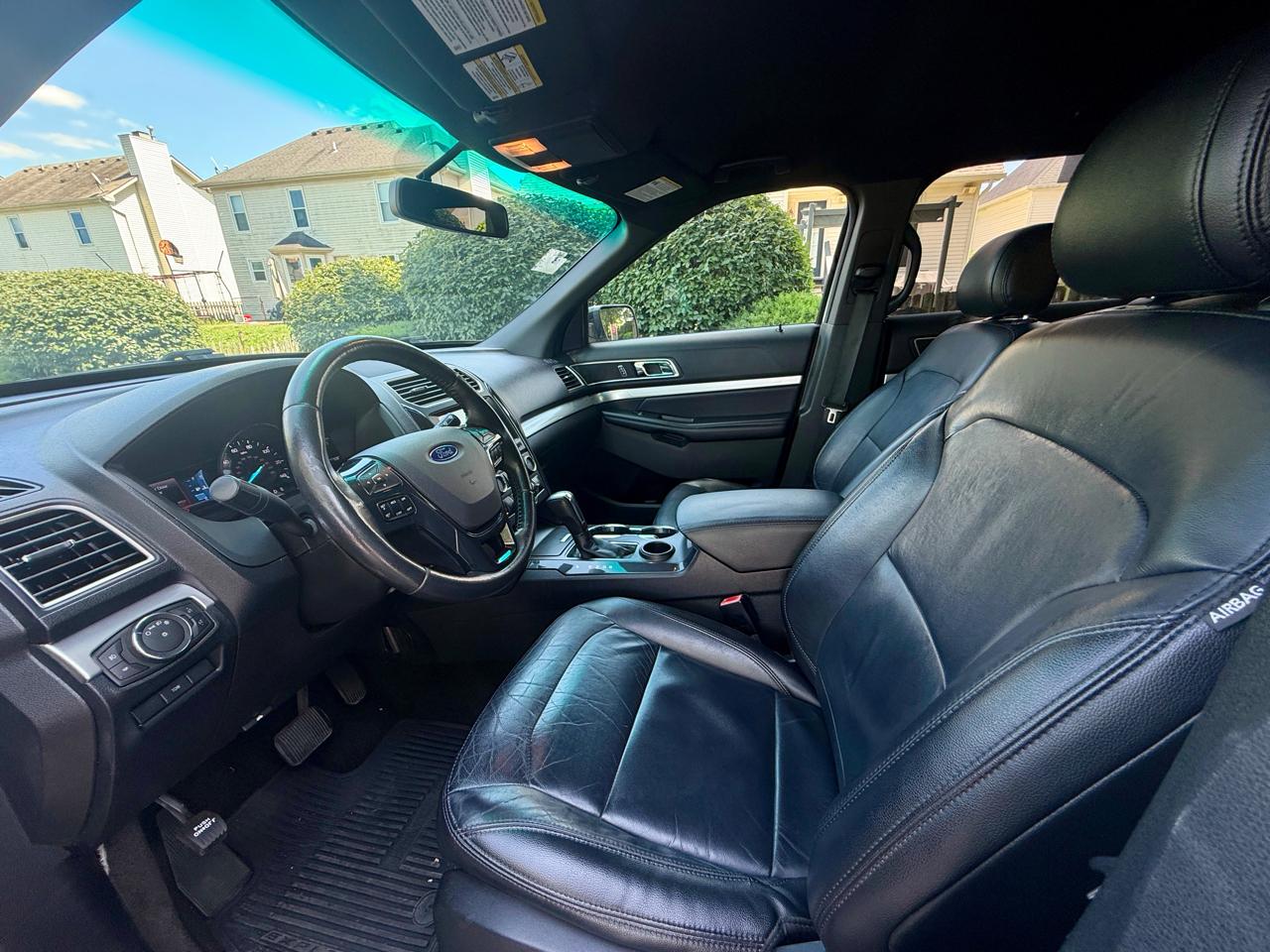 Ford Explorer FWD 4dr XLT 2016