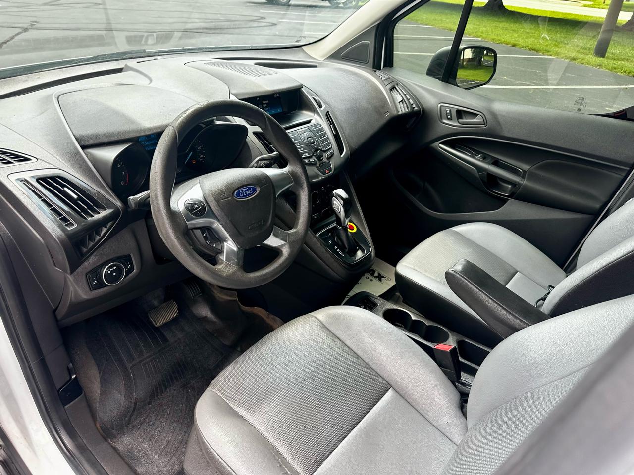Ford Transit Connect Van XL LWB w/Rear Symmetrical Doors 2017