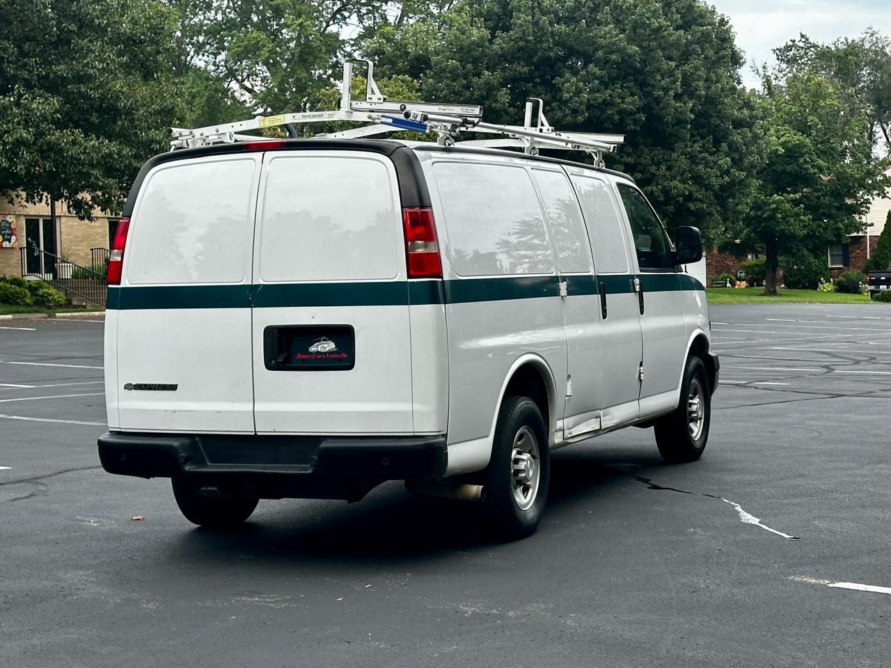 Chevrolet Express Cargo Van RWD 3500 135" 2019