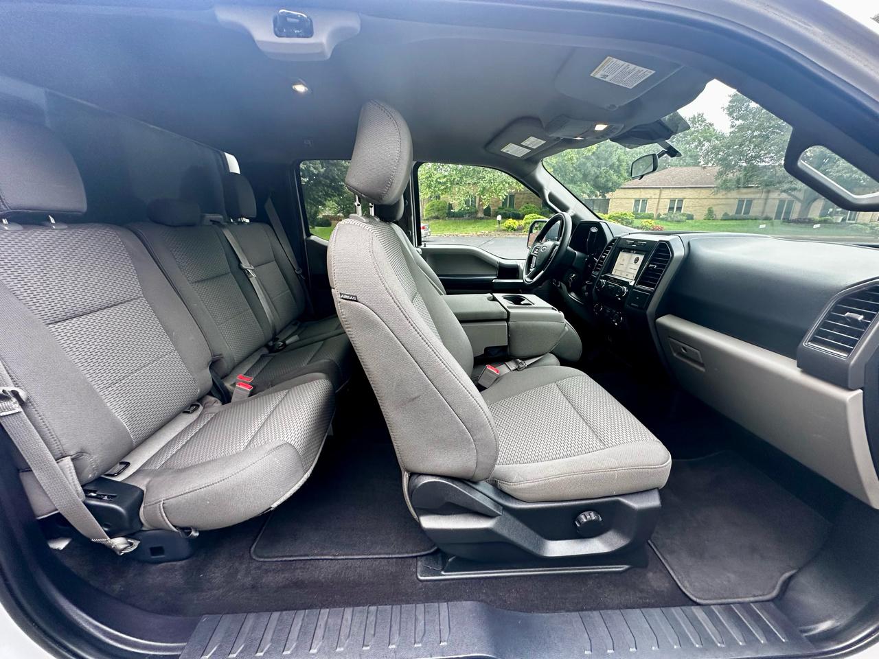 Ford F-150 2WD SuperCab 145" XLT 2019