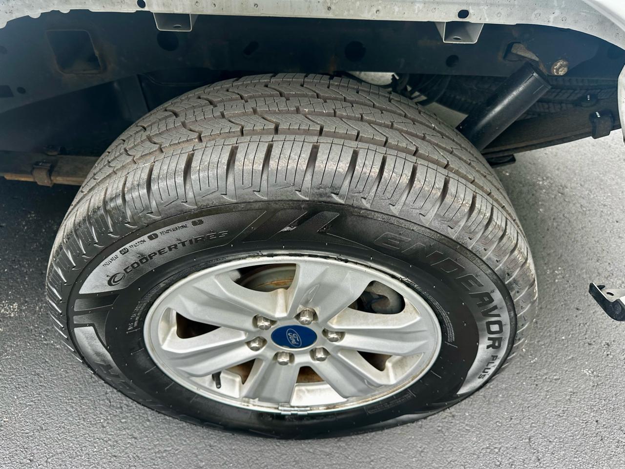 Ford F-150 2WD SuperCab 145" XLT 2019