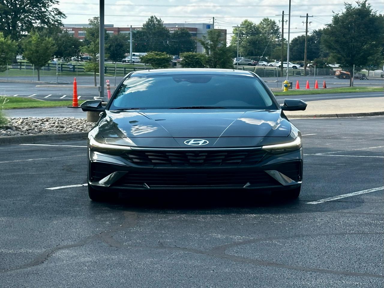 Hyundai Elantra Limited IVT 2024