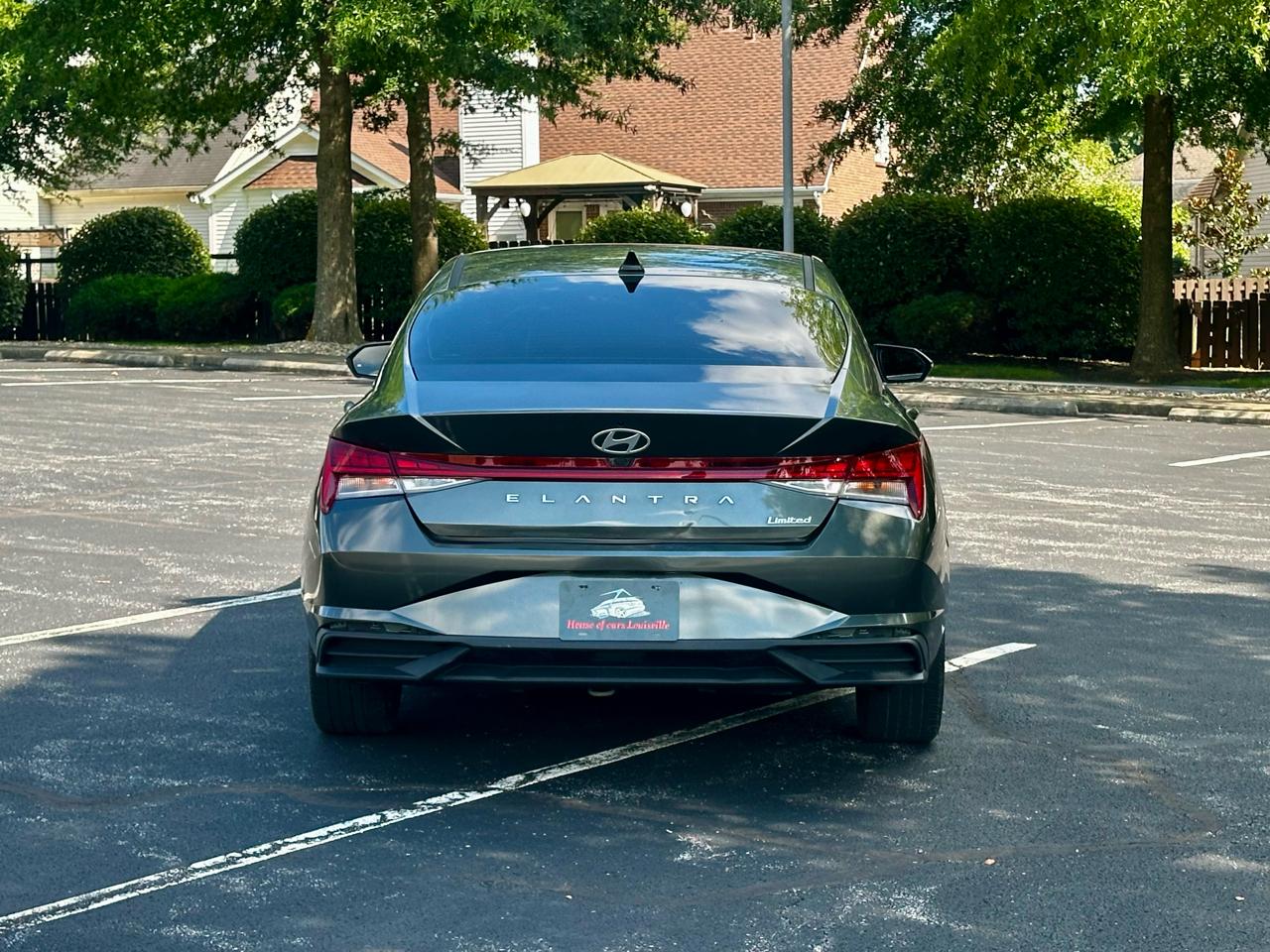 Hyundai Elantra Limited IVT 2024